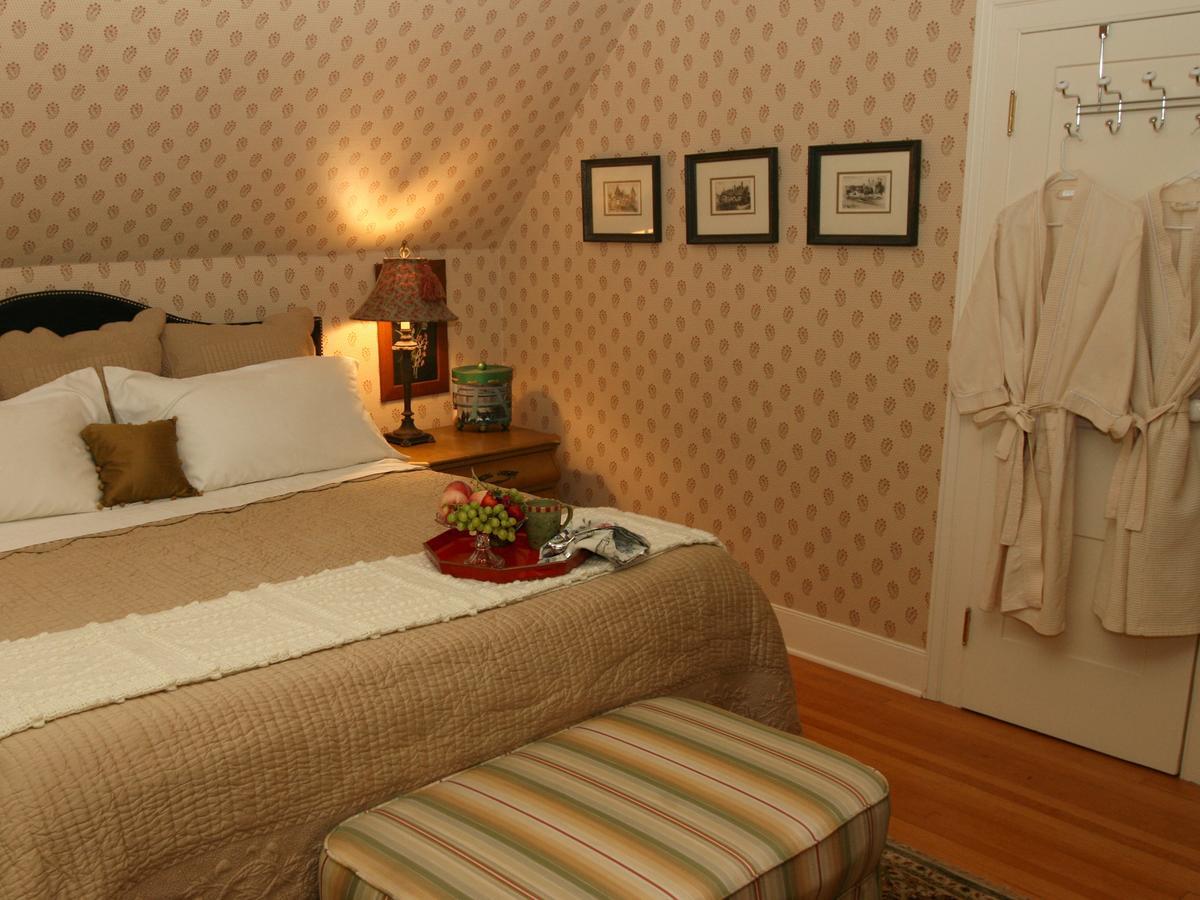 Bristol Dreamhouse Country Inn חדר תמונה