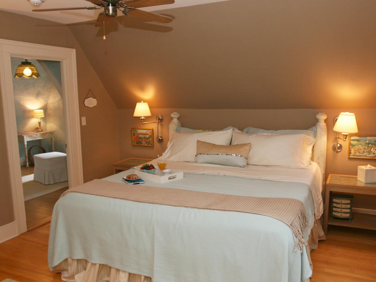 Bristol Dreamhouse Country Inn חדר תמונה