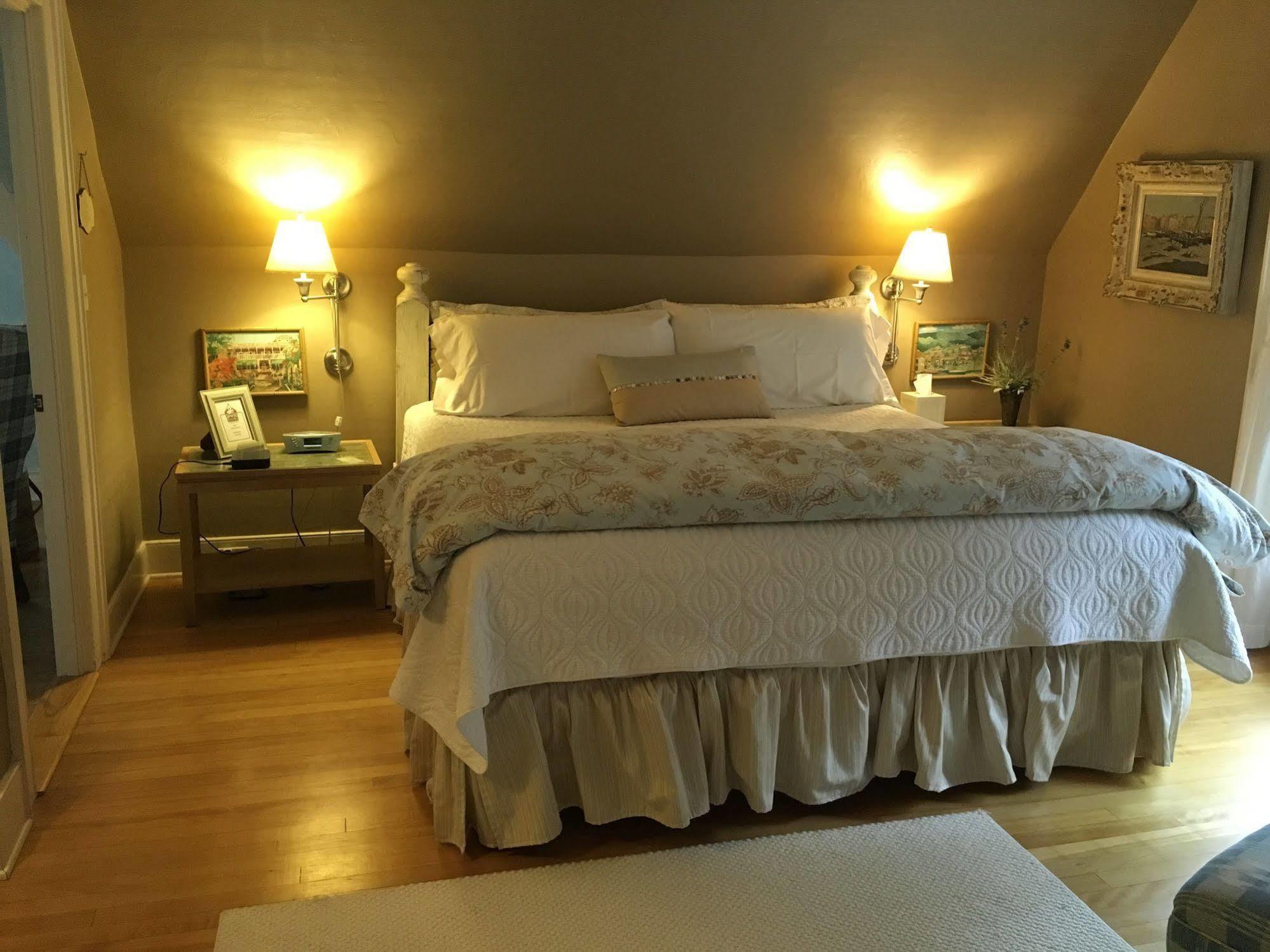 Bristol Dreamhouse Country Inn מראה חיצוני תמונה