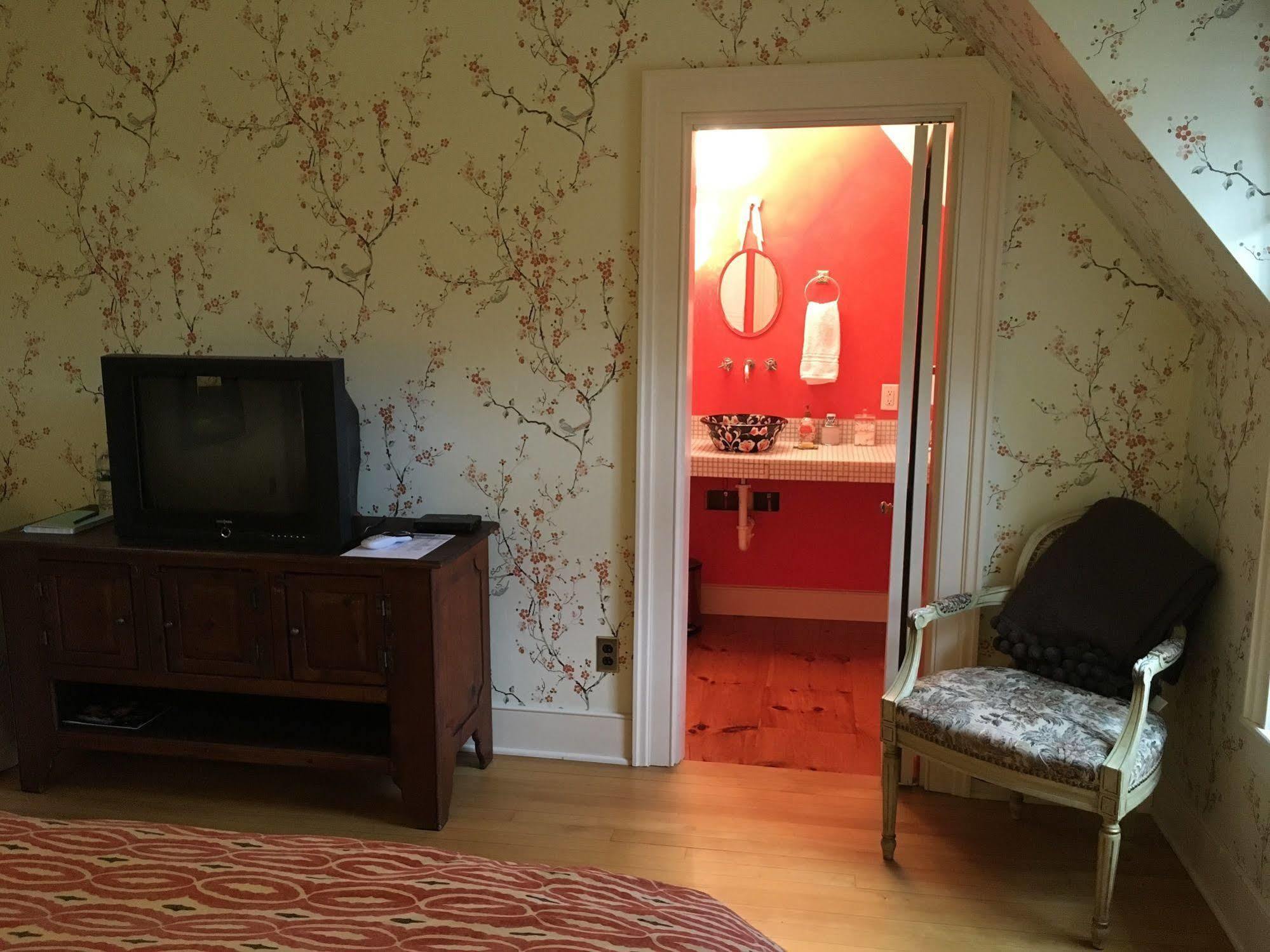 Bristol Dreamhouse Country Inn מראה חיצוני תמונה