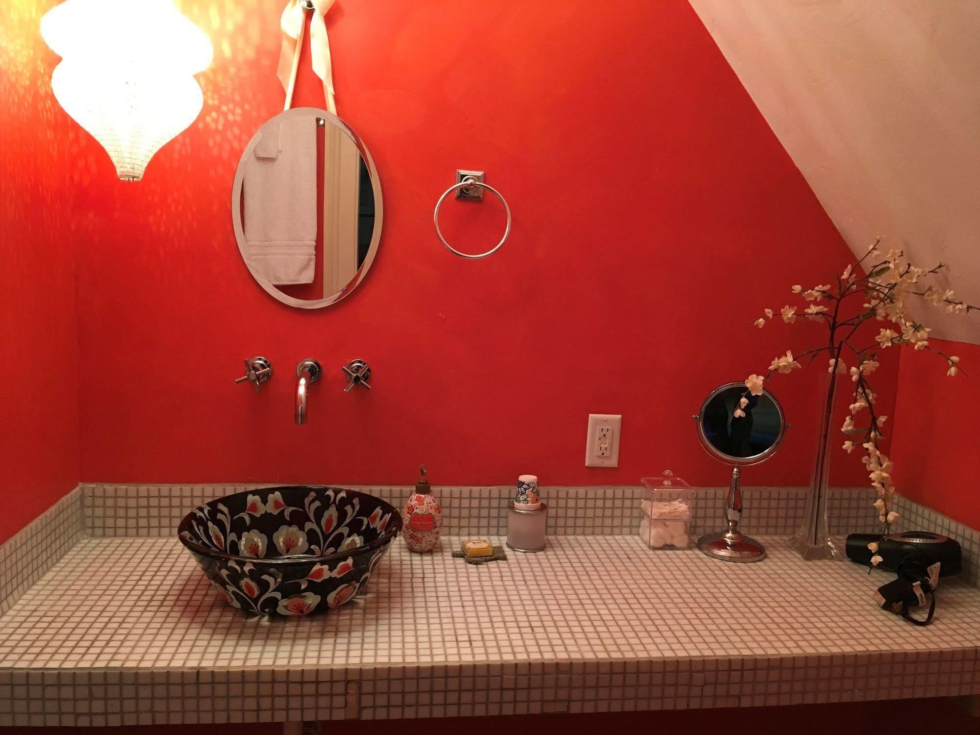 Bristol Dreamhouse Country Inn מראה חיצוני תמונה